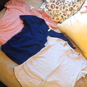 Bundle of 3 maternity shirts